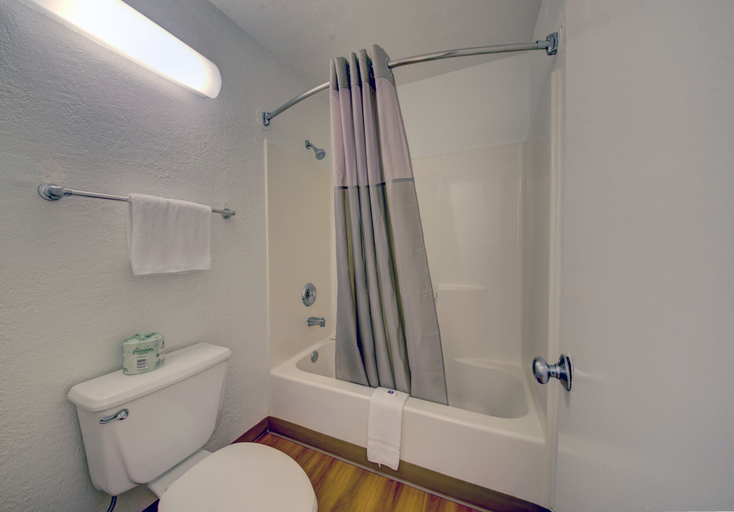 Bathroom 3, Motel 6 Cocoa Beach, FL, Brevard