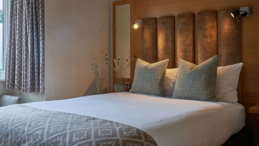 Bedroom 3, Fairlawns Hotel and Spa, Walsall