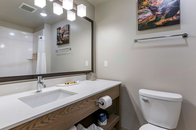 Bathroom 4