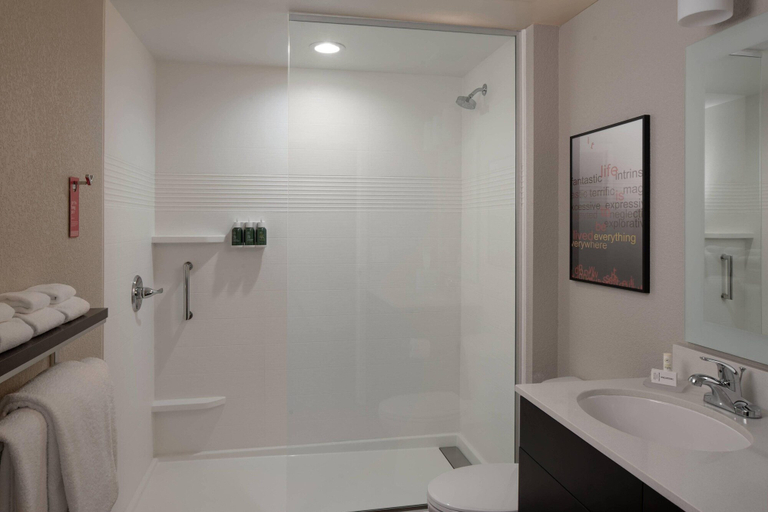 Bathroom 4, TownePlace Suites by Marriott Clarksville, Montgomery