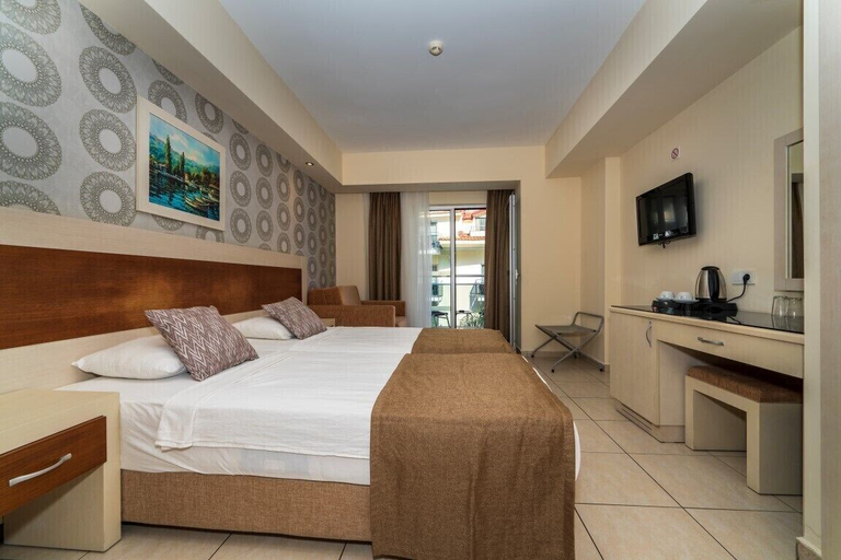 Bedroom 2, Montebello Resort & Spa – All Inclusive, Fethiye