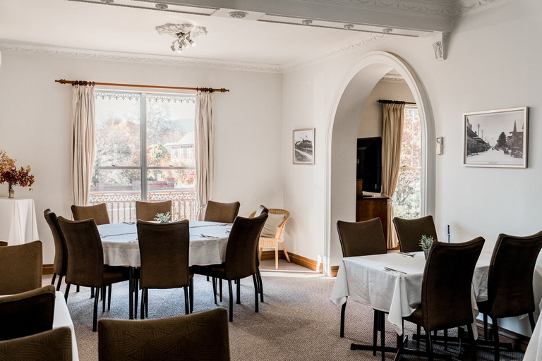 Food & Drinks 5, The Henry Parkes Motel Tenterfield, Tenterfield