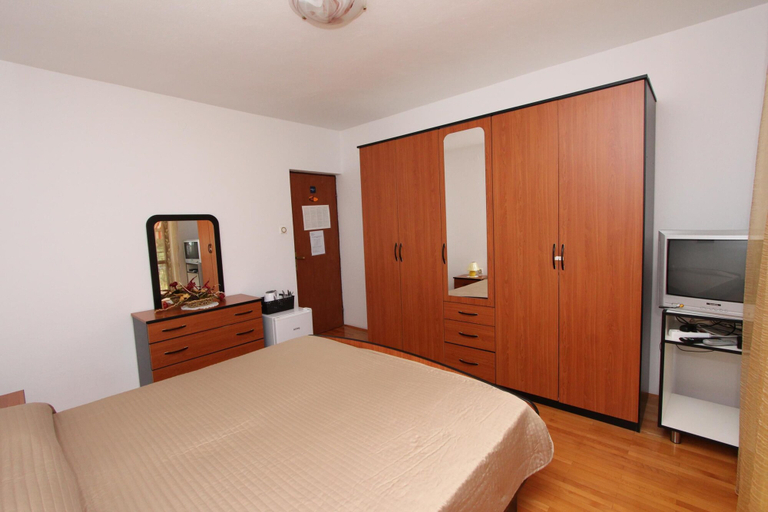 Bedroom 2, Guests House Sanja, Rovinj