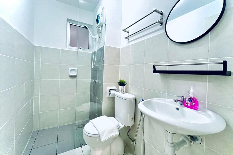 Bathroom, Axis Crown Residence Near KLCC, Ampang