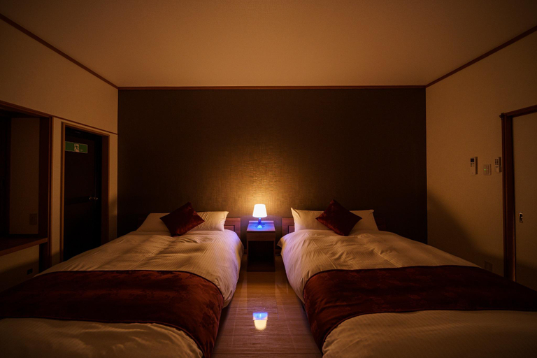 Bedroom 4, Yumeguri no yakata Yoshinozakura, Yufu