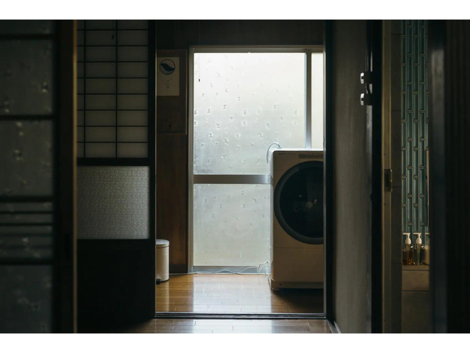 5, Whale Annex, Onomichi