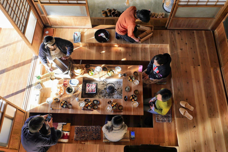 Food & Drinks 2, Kominkayado Oniwa, Hasami