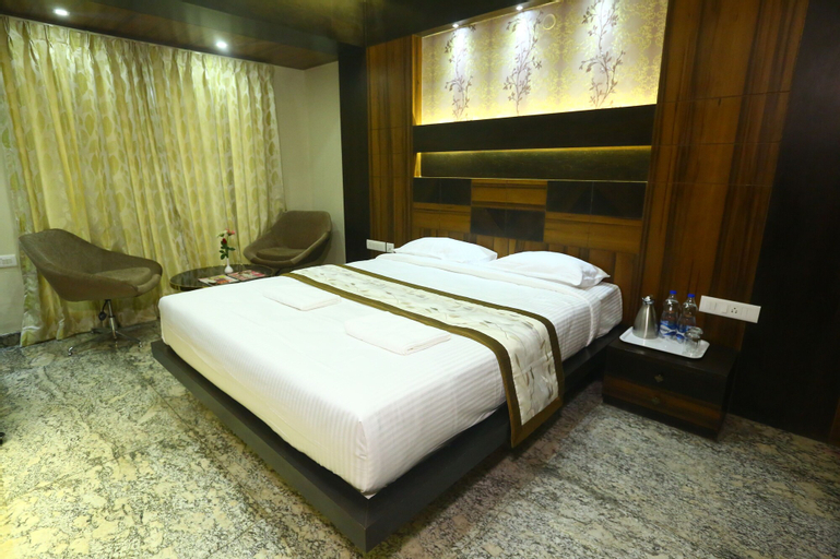 Room 2, Hotel White Rock, Bangalore