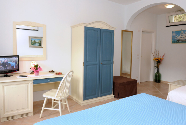 Bedroom 2, Il Cottage Bed & BreakFast, Napoli