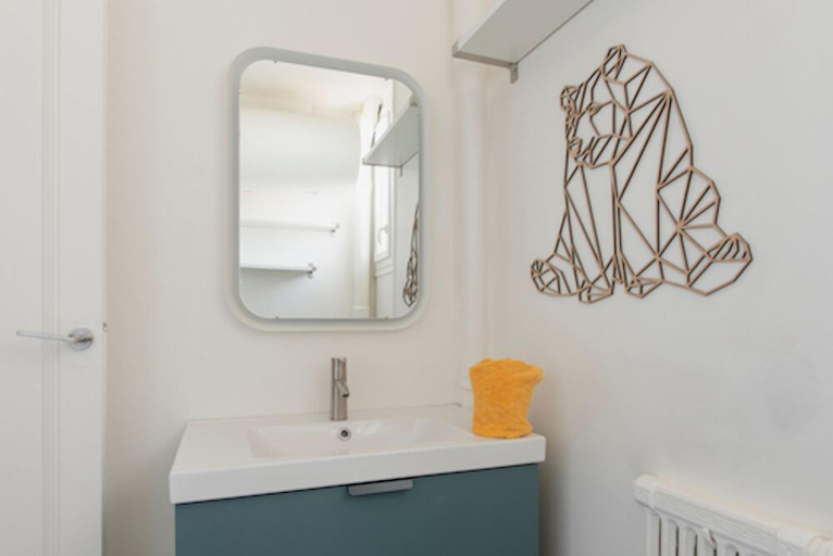 Bathroom, Courcelles Design Duplex, Paris