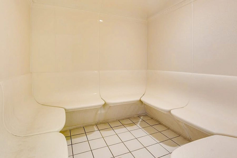 Bathroom 3, Royal Palms 603, Baldwin