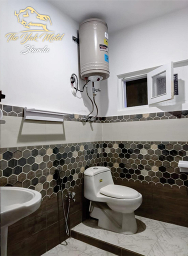 Bathroom 4, The Yak Motel Skardu, Northern Areas