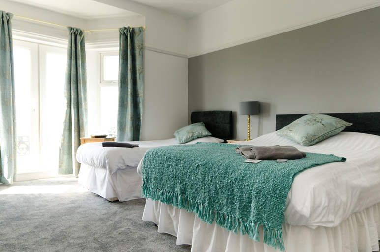Bedroom 2, The Lakeside, Redcar and Cleveland