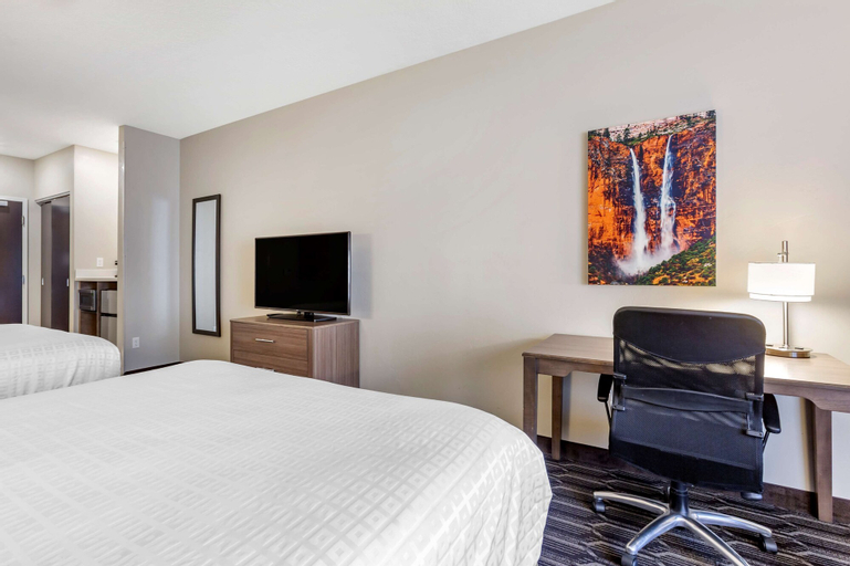 Bedroom 9