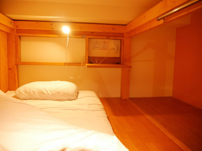 Bedroom 2, J-Hoppers Osaka Universal - Hostel, Osaka