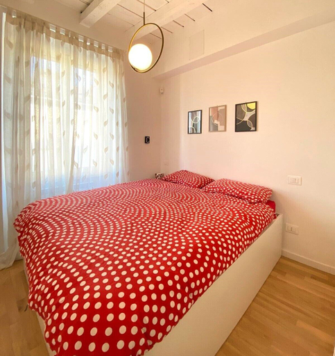 Room 3, Cesare da Sesto 23 Apartament, Milano