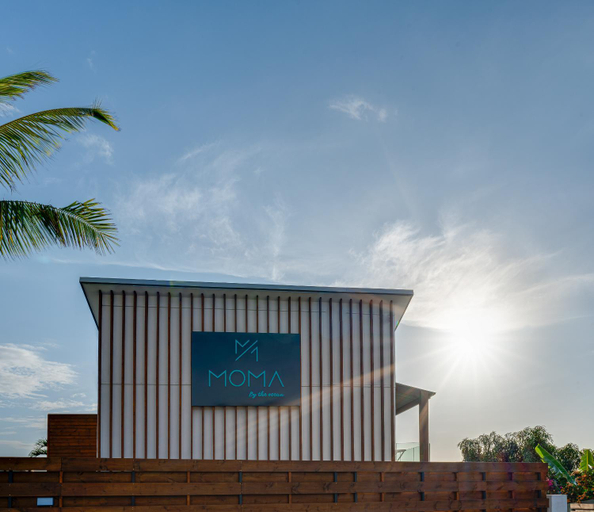 Others 4, Le Moma by the ocean, Les Trois-Bassins