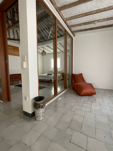 Others 5, Spacious Studio Room close to cafe and beach, Badung