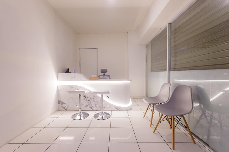 Bedroom 3, RedLiving Apartemen Riverview Residence - SB Room Tower Mahakam with Netflix, Cikarang