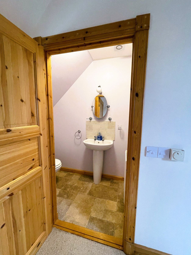 Bathroom 3, Deveron Valley Cottages, Aberdeenshire