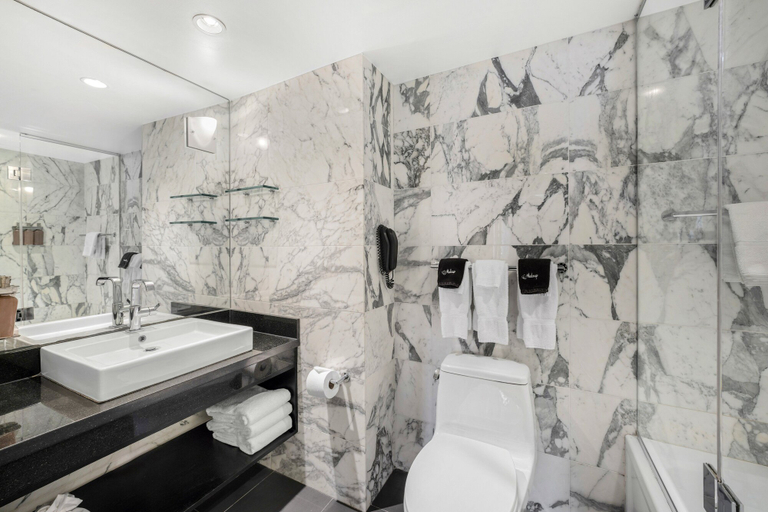 Bathroom 4, The Normandy Hotel, Washington D.C.