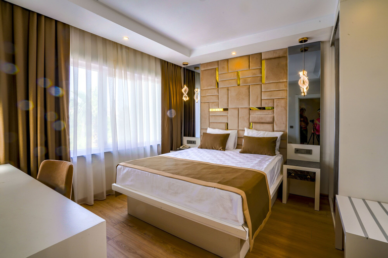 Bedroom 3, Lara Garden Hotel, Antalya