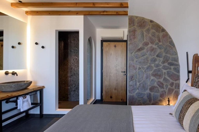 Bedroom 4, Vrachos Suites Mykonos, South Aegean