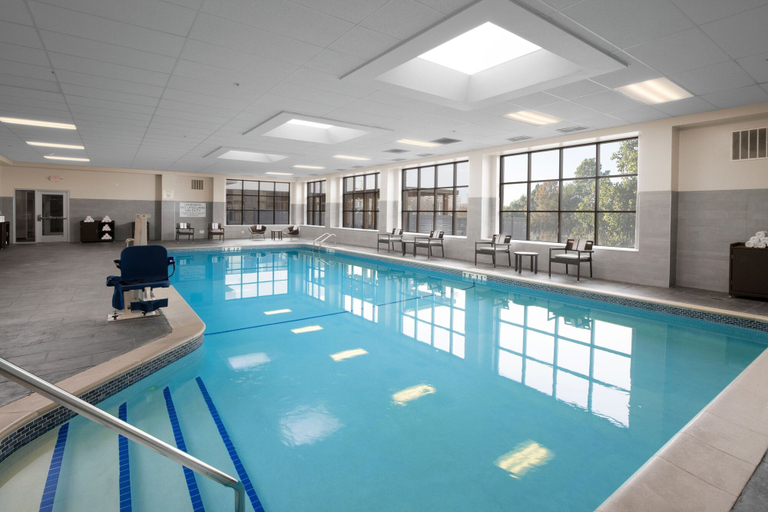 Sport & Beauty 5, Courtyard by Marriott Edina Bloomington, Hennepin