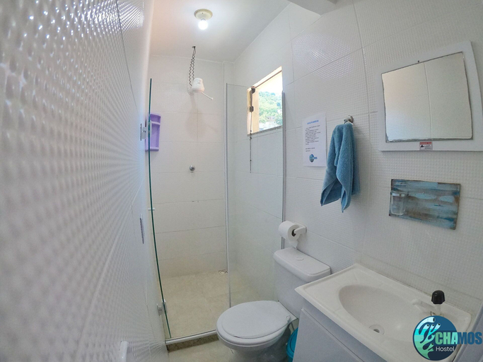 Bathroom 5, Chamos Hostel Cultural, Arraial do Cabo