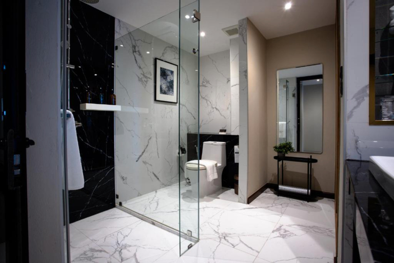 Bathroom 8