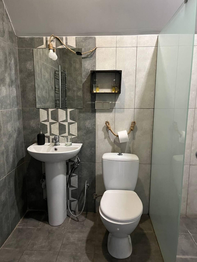 Bathroom 4, Blur Inn Gallery Hotel, Yerevan