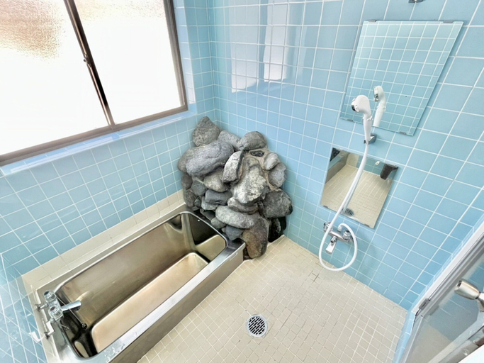 Bathroom 3, Pension College Hakuba, Hakuba