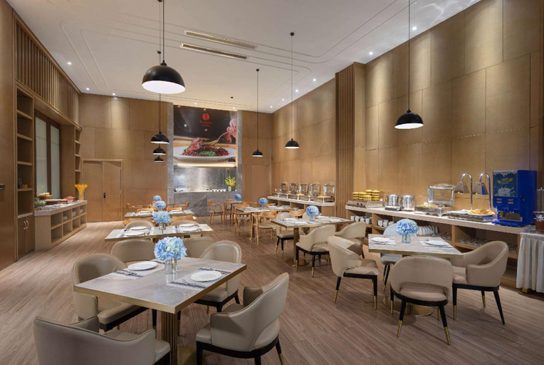 Food & Drinks, Ramada by Wyndham Changsha Financial Center, Changsha