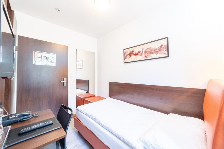 Bedroom 7