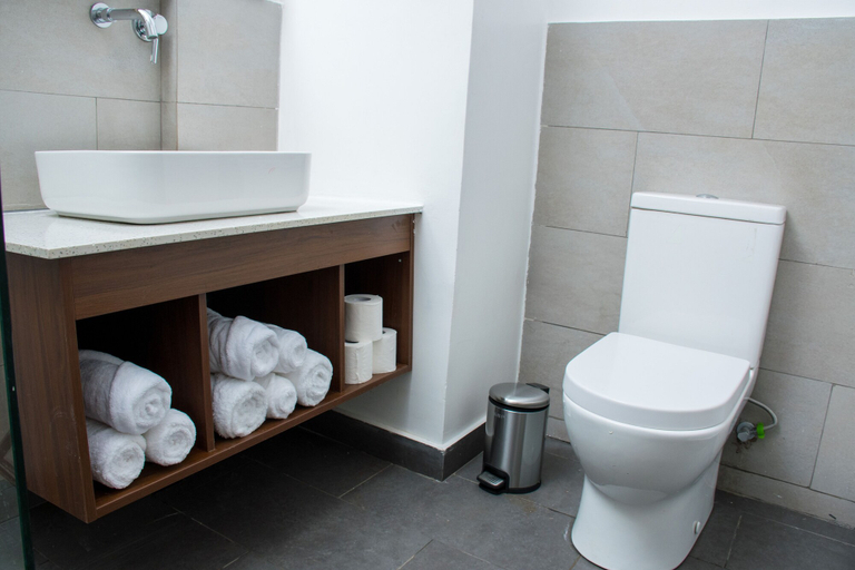Bathroom, SEO Hotel Machakos, Machakos Town
