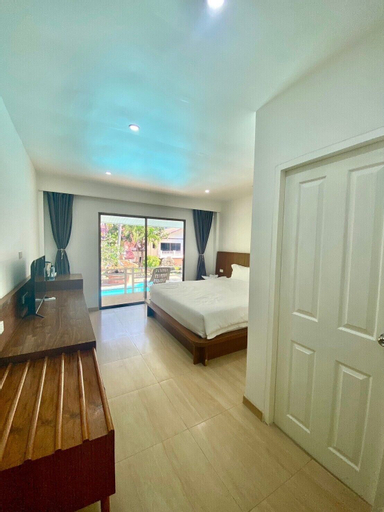 V Beach Resort, Phuket Island