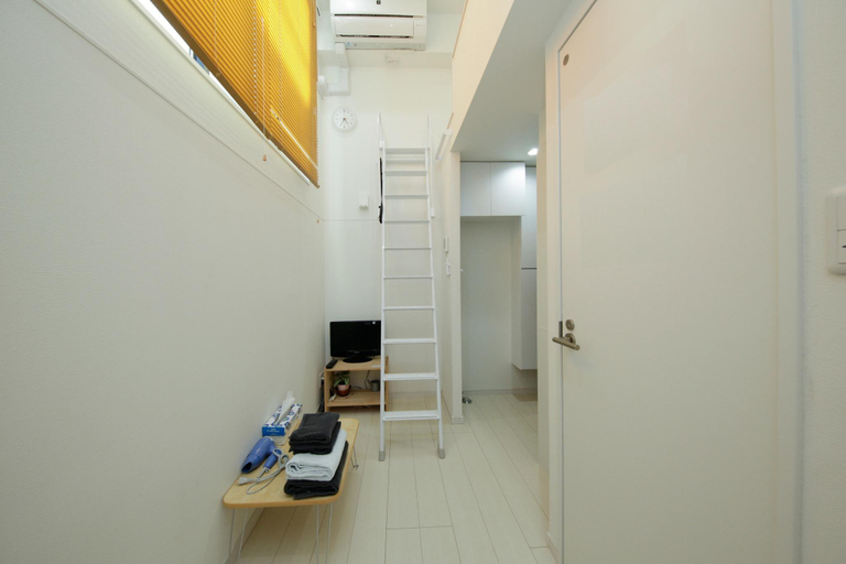 Others 5, Nano Kita -Shinjuku, Shinjuku