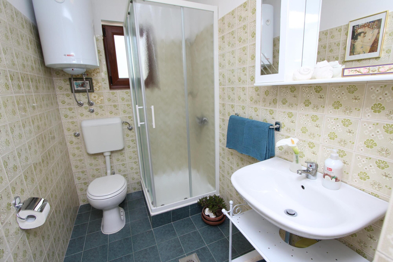 Bathroom 3, Studio Sea, Rovinj