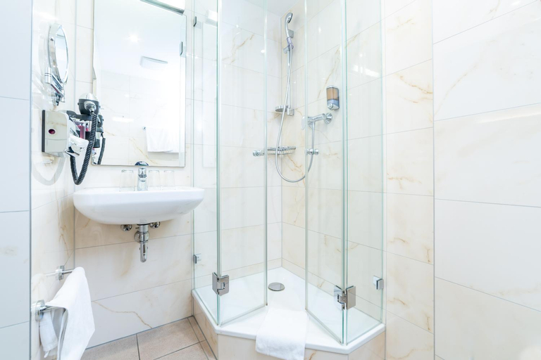 Bathroom 3