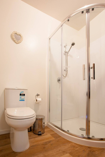 Bathroom 3, The Love Shack, Queenstown-Lakes