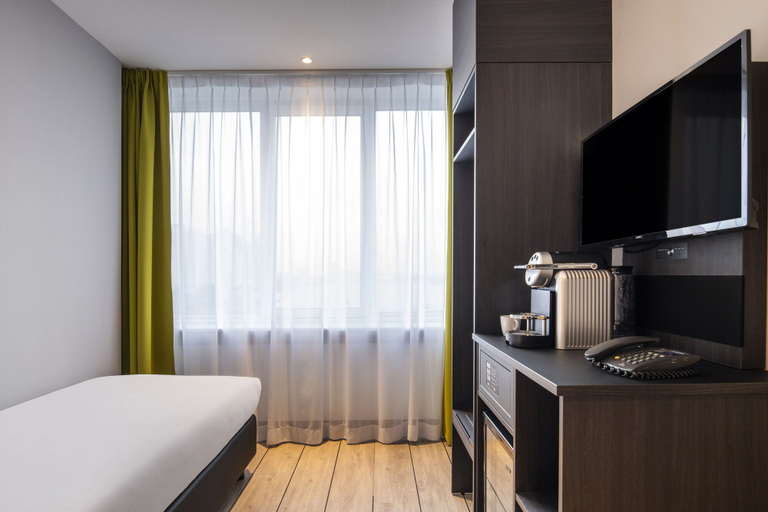 Bedroom 3, Thon Hotel Rotterdam, Rotterdam