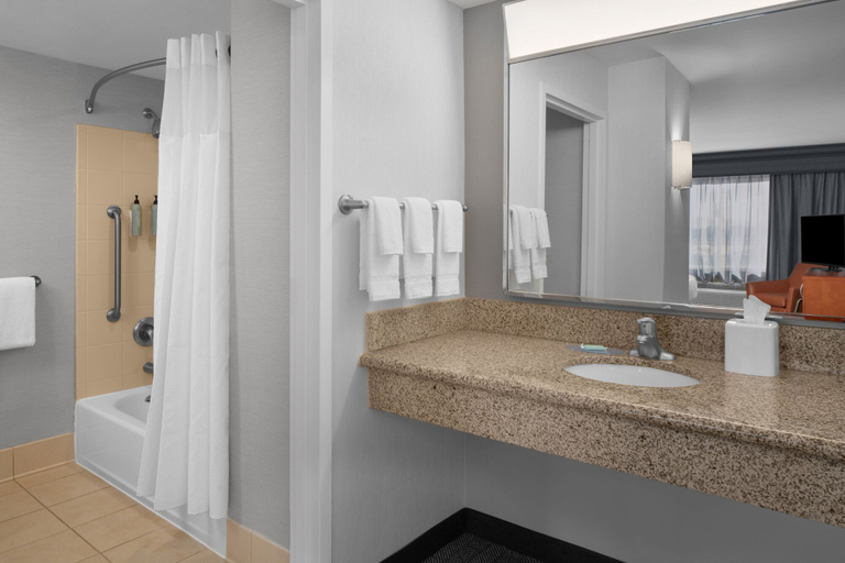 Bathroom 3, Courtyard by Marriott Phoenix West/Avondale, Maricopa