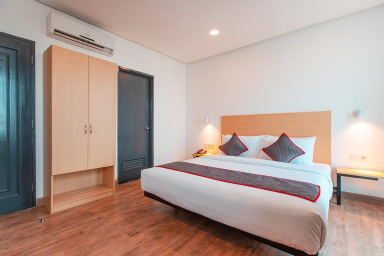 Bedroom 2, Super OYO Townhouse 1 Hotel Salemba, Central Jakarta