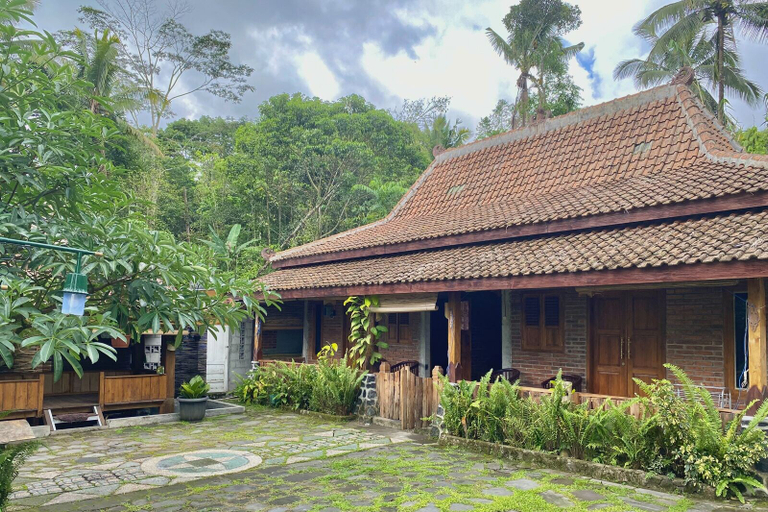 Exterior & Views 1, Pondok Pakde Jogja, Sleman