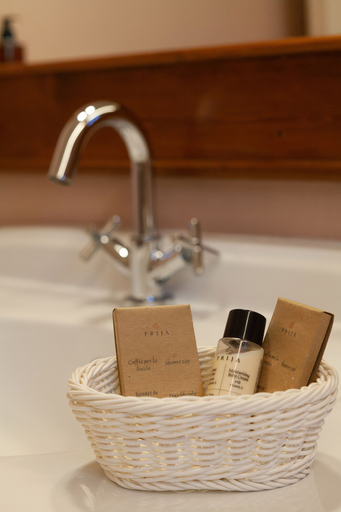 Bathroom 5, Nora Club Hotel, Cagliari