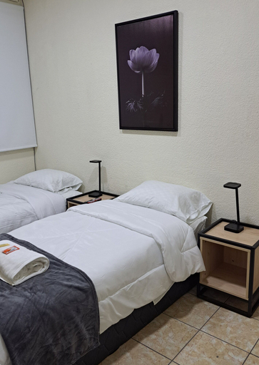 Bedroom 3, Casa Colibrí, ZONA 13