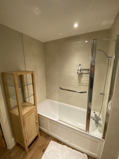 Bathroom 3, Inviting 2BD Flat W/private Balcony - Battersea!, London