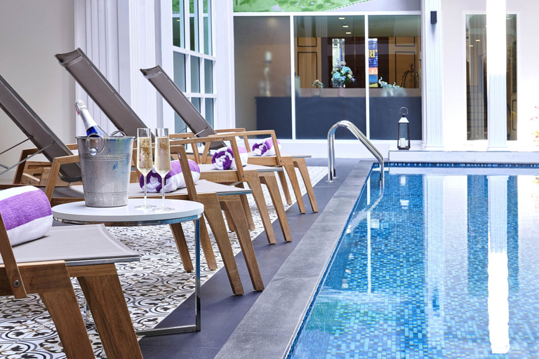 Sport & Beauty 3, Villa De Pranakorn, Pom Pram Sattru