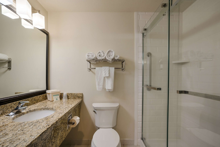 Bathroom 4, Best Western Hermiston Inn, Umatilla