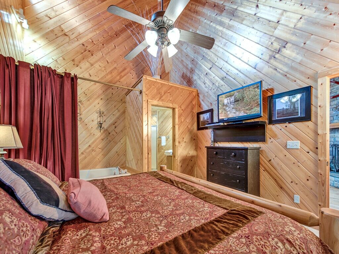 Bedroom, Irish Blessings by Jackson Mountain Rentals, Sevier